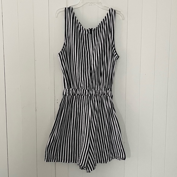 MDS Stripes M Amanda navy-White striped shorts Romper - Picture 8 of 14